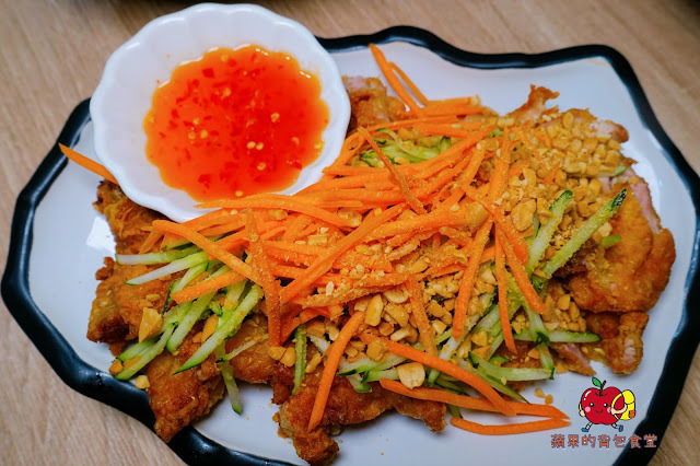 [食記] 新竹北區 - 楊家米干雲南美食(二訪) 純手工製作米干 檸檬香茅奶香四溢 泰式炒媽媽麵 泰式酸辣炒蝦 用料新鮮澎湃