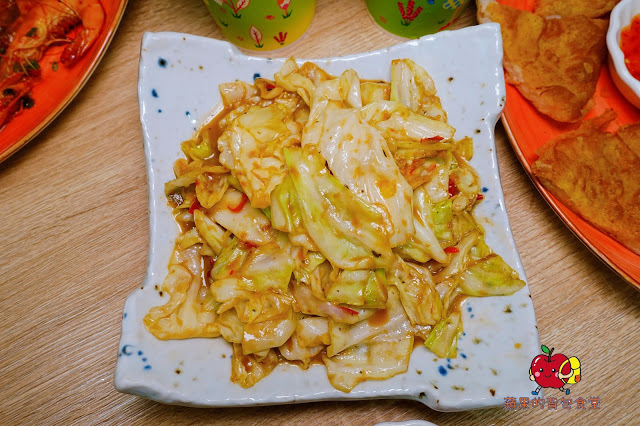 [食記] 新竹北區 - 楊家米干雲南美食(二訪) 純手工製作米干 檸檬香茅奶香四溢 泰式炒媽媽麵 泰式酸辣炒蝦 用料新鮮澎湃