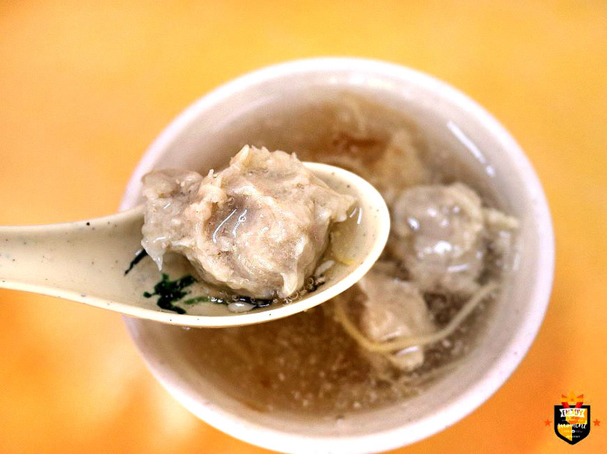 台南小吃／傳統古早味只賣2樣／飄香20多年老饕口袋名單／每日限量晚來吃不到／當天現做不賣隔夜貨／在地人從小吃到大