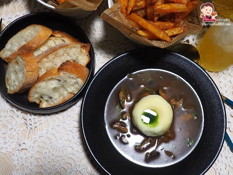 桃園中壢美食-blossom forest 食甸森蒔-中壢絕美玻璃球包廂，泡泡屋好浪漫 @民宿女王芽月-美食.旅遊.全台趴趴走