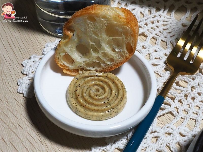 桃園中壢美食-blossom forest 食甸森蒔-中壢絕美玻璃球包廂，泡泡屋好浪漫 @民宿女王芽月-美食.旅遊.全台趴趴走