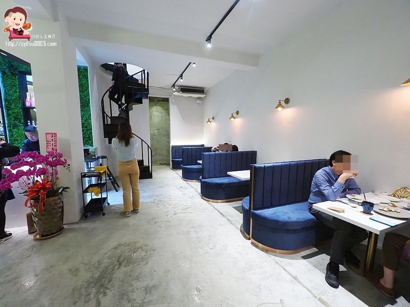 桃園中壢美食-blossom forest 食甸森蒔-中壢絕美玻璃球包廂，泡泡屋好浪漫 @民宿女王芽月-美食.旅遊.全台趴趴走