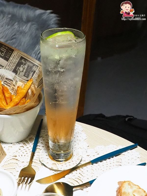 桃園中壢美食-blossom forest 食甸森蒔-中壢絕美玻璃球包廂，泡泡屋好浪漫 @民宿女王芽月-美食.旅遊.全台趴趴走