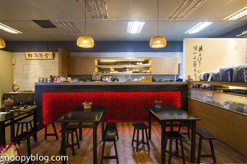 萬華茶館|柳隅茶舍~台灣茶、普洱茶專賣,老闆精通五國語言,外國旅客都指定要來這裡喝茶