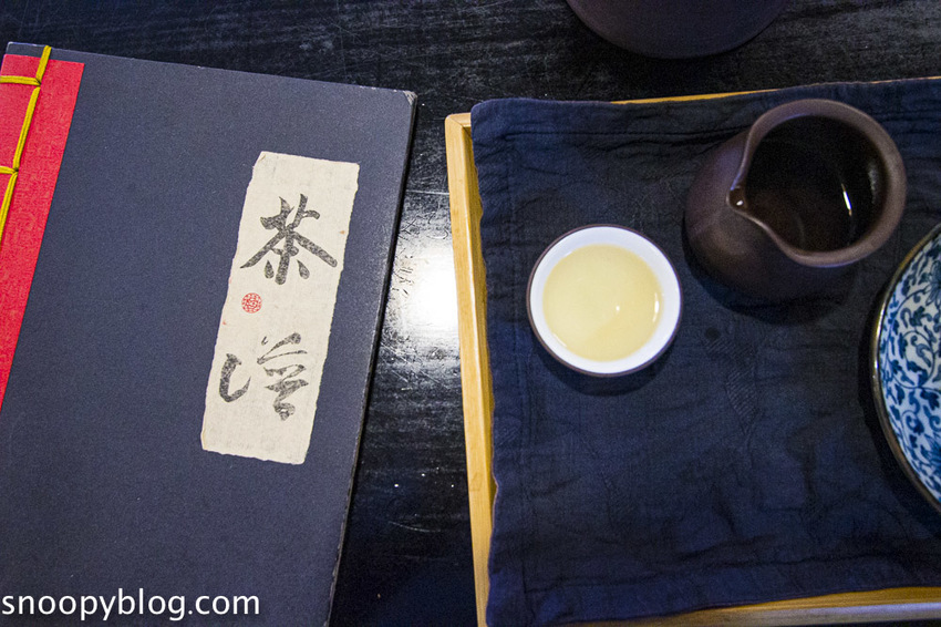 萬華茶館|柳隅茶舍~台灣茶、普洱茶專賣,老闆精通五國語言,外國旅客都指定要來這裡喝茶