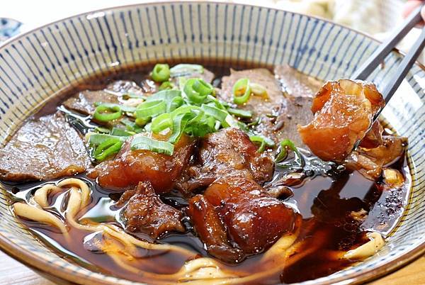 P1930912.JPG P1930912.JPG