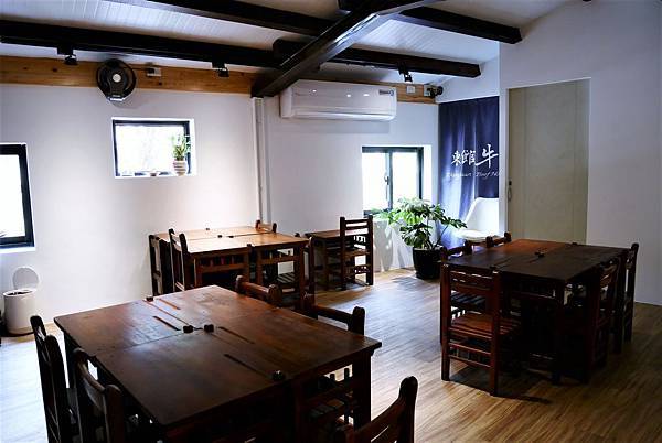 P1930894.JPG P1930894.JPG