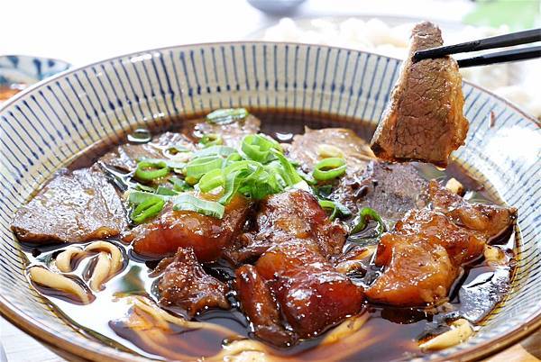 P1930914.JPG P1930914.JPG