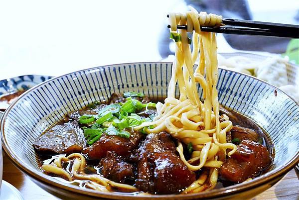 P1930919.JPG P1930919.JPG