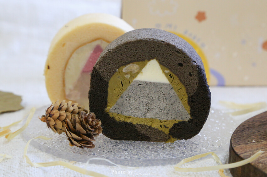 【宅配美食】金帛手製彌月蛋糕，夢幻造型雪糕捲，初戀蜜桃伯爵、芝麻鐵觀音大推！ - 又要飛去哪！？