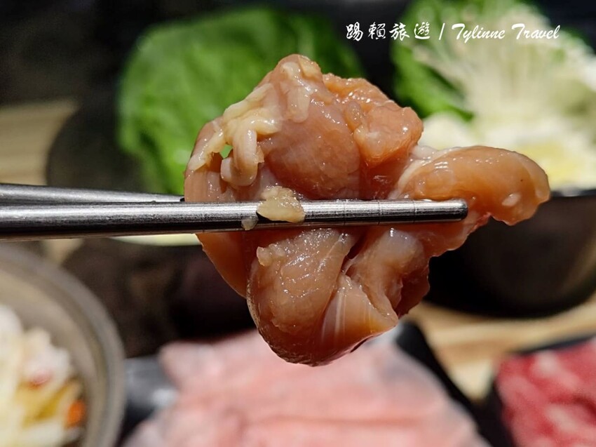 新北市永和區【新北美食】饗食鍋，一人獨享火烤兩吃鍋 | 在地超人氣必吃小火鍋，鴛鴦鍋雙湯頭超享受 | 永和平價火鍋推薦