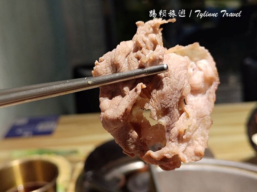 新北市永和區【新北美食】饗食鍋，一人獨享火烤兩吃鍋 | 在地超人氣必吃小火鍋，鴛鴦鍋雙湯頭超享受 | 永和平價火鍋推薦