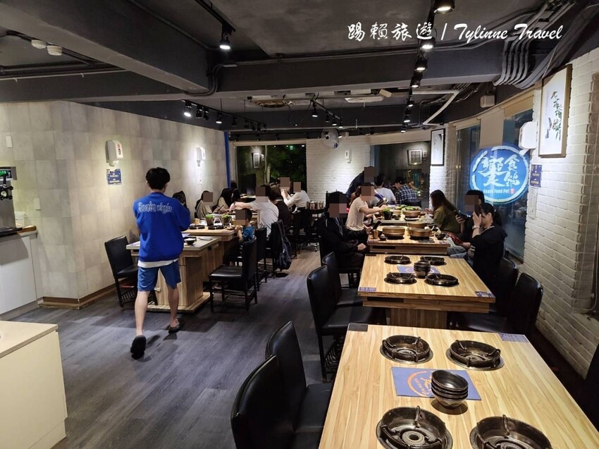 新北市永和區【新北美食】饗食鍋，一人獨享火烤兩吃鍋 | 在地超人氣必吃小火鍋，鴛鴦鍋雙湯頭超享受 | 永和平價火鍋推薦