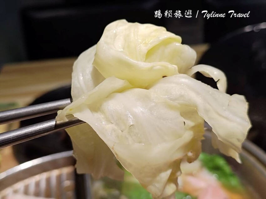 新北市永和區【新北美食】饗食鍋，一人獨享火烤兩吃鍋 | 在地超人氣必吃小火鍋，鴛鴦鍋雙湯頭超享受 | 永和平價火鍋推薦