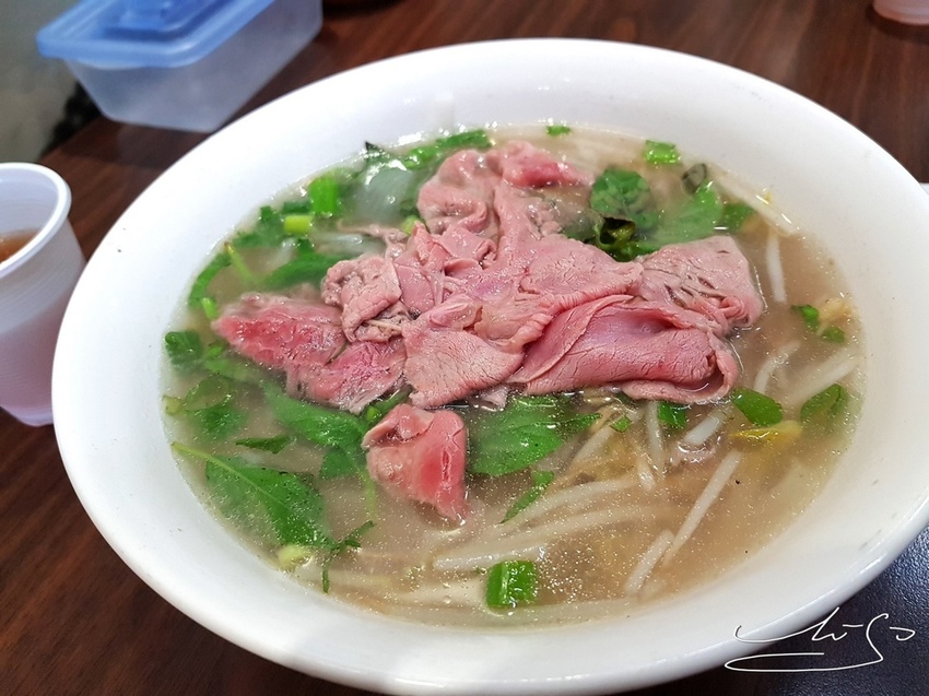 小英北越河粉 (1).jpg