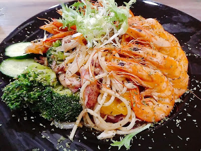 〔板橋美食〕《板新棧》平價簡餐、CP值高只要$99元附飲料