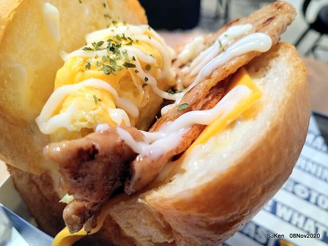 Toast store at Taichung, Middle -Taiwan, Nov 8, 2020, SJKen.