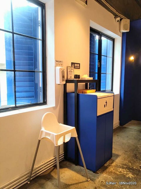 Toast store at Taichung, Middle -Taiwan, Nov 8, 2020, SJKen.