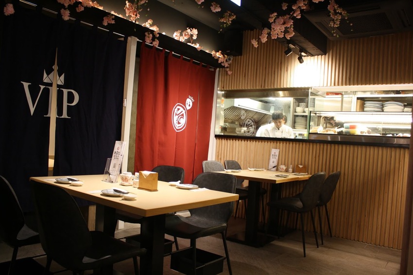 【台北松山區日式料理推薦】歐買尬海鮮串燒-金箔壽司與炙燒大干貝佐海膽蟹膏堡讓人捨不得吃掉~套餐選擇份量十足