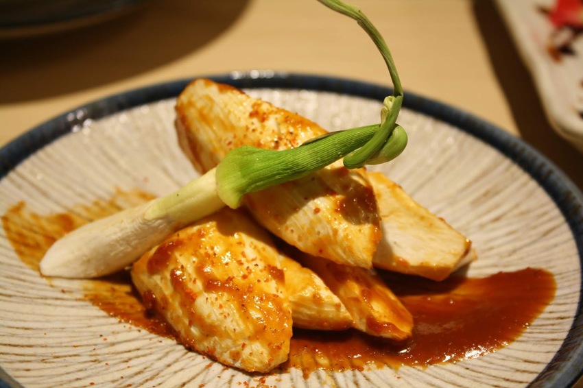 【台北松山區日式料理推薦】歐買尬海鮮串燒-金箔壽司與炙燒大干貝佐海膽蟹膏堡讓人捨不得吃掉~套餐選擇份量十足