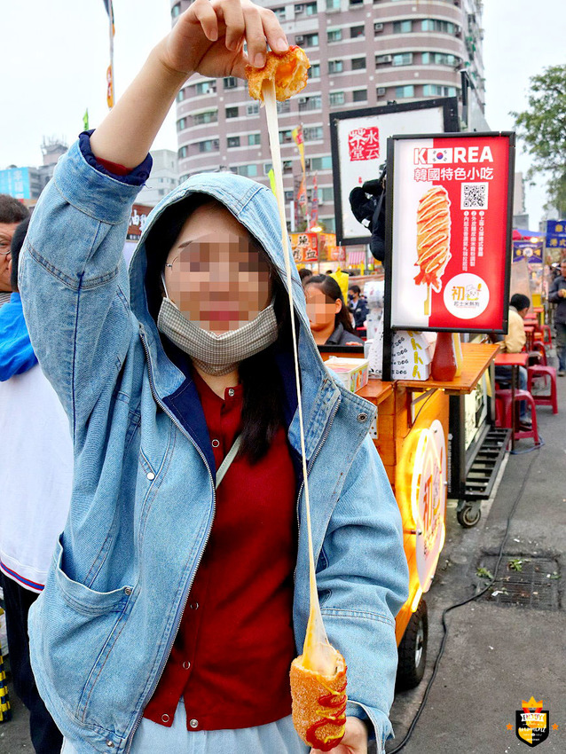 台南米熱狗／夜市限定一週只賣2天／一咬開就爆漿牽絲／手工製作每日限量／吃過一次就愛上／連外國人都愛吃／韓國特色小吃
