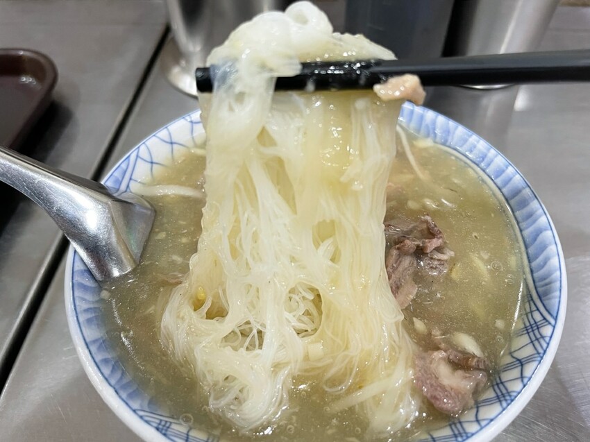 水龍頭就有焿湯！！台北人心中第一名鴨肉焿
