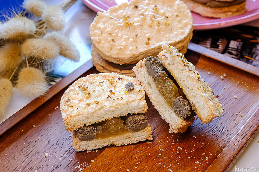 低調隱密法式甜點店,達克瓦茲專賣O.S.手作烘焙,一周只開三天,最新花茶達克瓦茲,融入花香茶韻~