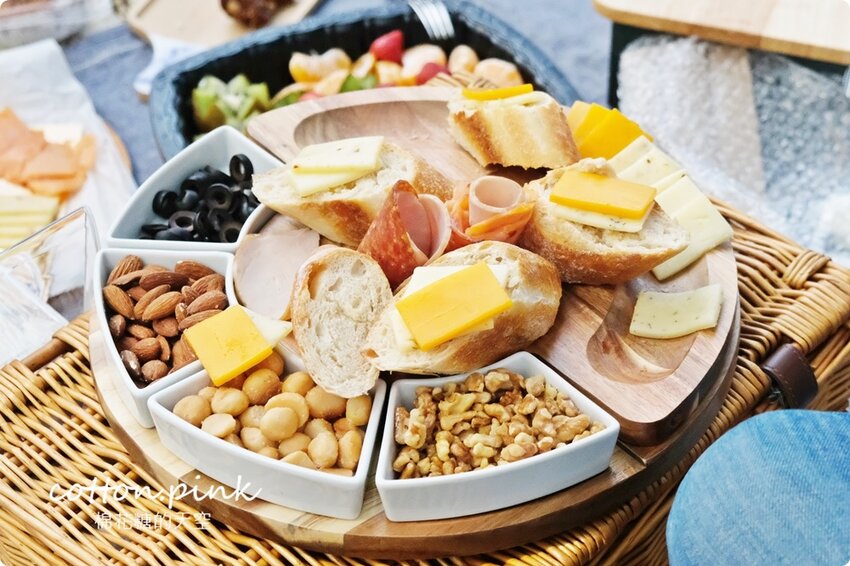 台中野餐外帶免自備提案～開胃菜到甜點完整野餐食物組合就在O.S.義式冰淇淋手作烘焙 - 棉花糖的天空