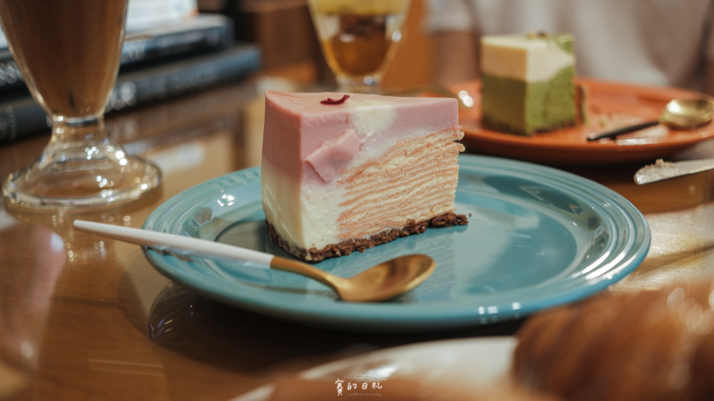 o.s. 義式冰淇淋手作烘焙 台中南屯區甜點 台中咖啡廳 賽的日札 手工芋頭千層蛋糕_-30.png