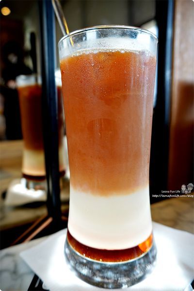 台中美食推薦 台中馬來西亞料理 海線美食 金爸爸菜單 台中 Mitsui Outlet Park 台中港 三井 papparich 台中馬來西亞料理 餐廳 海南雞飯 三色奶茶 榴槤蛋糕 沙嗲串燒DSC09539.JPG