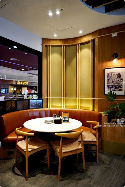 台中美食推薦 台中馬來西亞料理 海線美食 金爸爸菜單 台中 Mitsui Outlet Park 台中港 三井 papparich 台中馬來西亞料理 餐廳 海南雞飯 三色奶茶 榴槤蛋糕 沙嗲串燒DSC09501.JPG