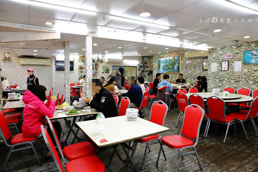 野柳海鮮推薦!望海亭海鮮餐廳,桌菜只要6000還有龍蝦!大口吃現撈活海鮮來這就對了!