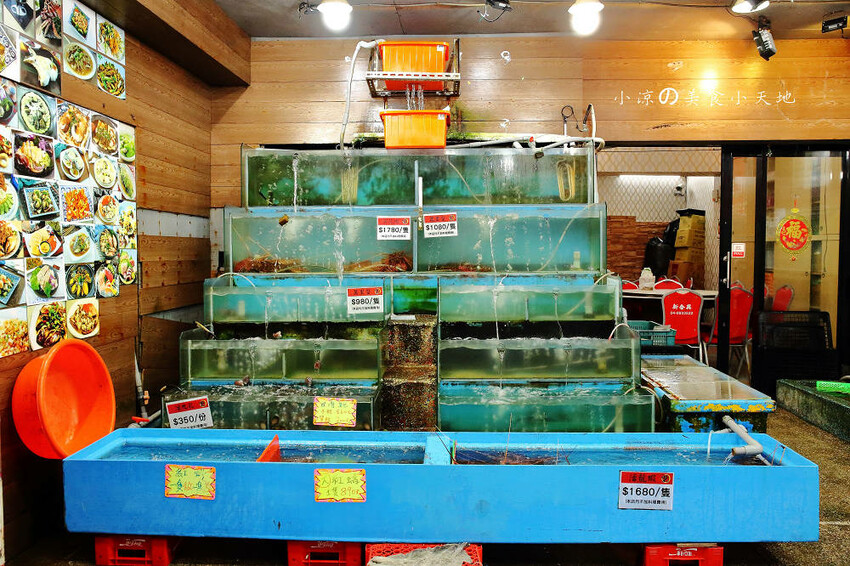 野柳海鮮推薦!望海亭海鮮餐廳,桌菜只要6000還有龍蝦!大口吃現撈活海鮮來這就對了!