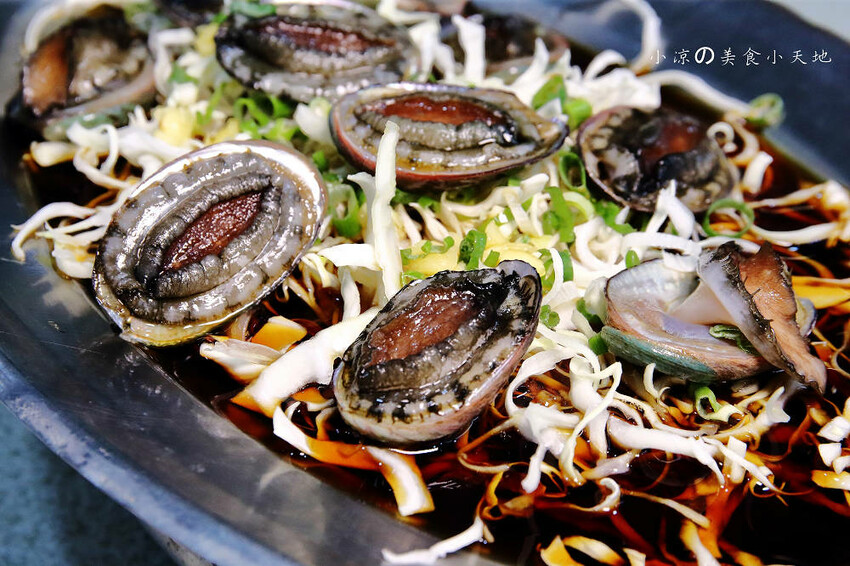 野柳海鮮推薦!望海亭海鮮餐廳,桌菜只要6000還有龍蝦!大口吃現撈活海鮮來這就對了!