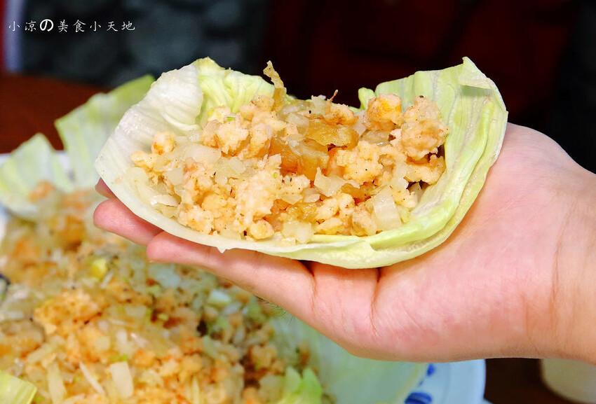 野柳海鮮推薦!望海亭海鮮餐廳,桌菜只要6000還有龍蝦!大口吃現撈活海鮮來這就對了!