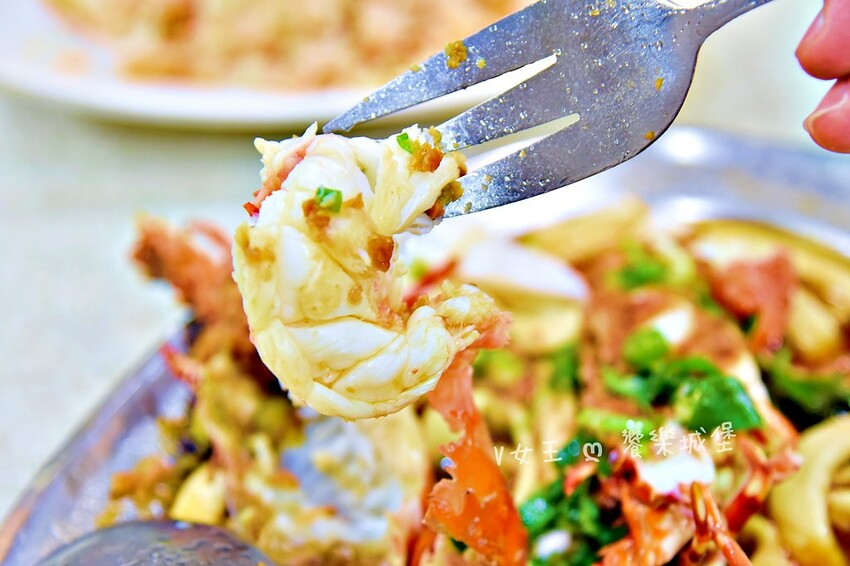 野柳望海亭海鮮餐廳｜超新鮮現撈活海鮮，活龍蝦一隻$680，現