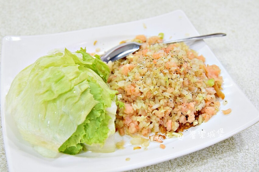 野柳望海亭海鮮餐廳｜超新鮮現撈活海鮮，活龍蝦一隻$680，現