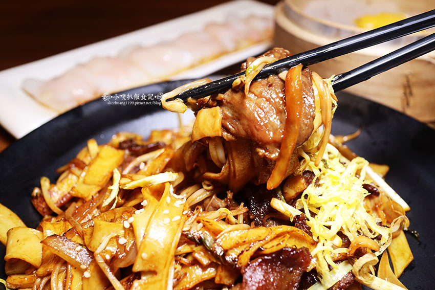 IMG_2744.jpg IMG_2744.jpg