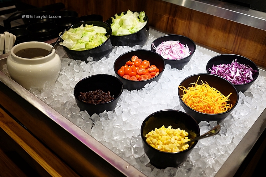 上井漾壽喜燒吃到飽。中壢新開幕壽喜燒,最便宜368元吃到飽!近80種食材讓你隨便挑,加碼3/20~3/22買一送一! @蹦啾♥謝蘿莉 La vie heureuse