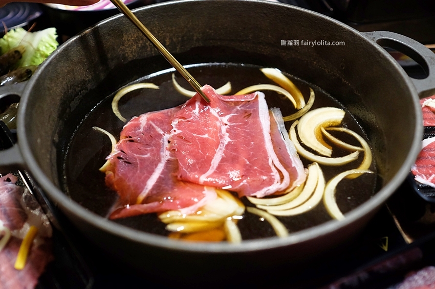 上井漾壽喜燒吃到飽。中壢新開幕壽喜燒,最便宜368元吃到飽!近80種食材讓你隨便挑,加碼3/20~3/22買一送一! @蹦啾♥謝蘿莉 La vie heureuse