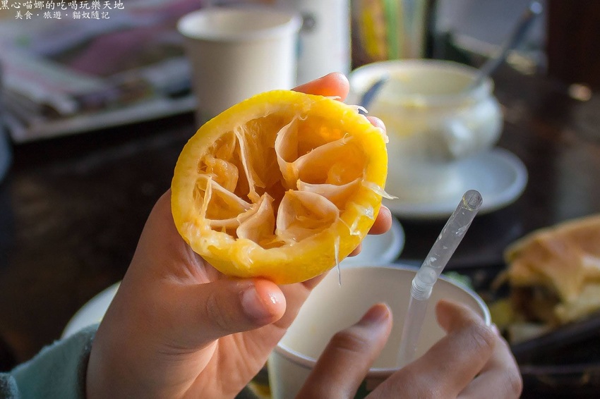 高雄旗山︱旗山老街碧蓮餐館　百元人氣組合套餐系列，美味飽足又划算！酥皮濃湯和黃金檸檬紅茶推推！