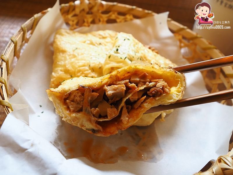 桃園大溪文章-大叔大嬸unale&aunt早午餐食務所-路邊不起眼文青小店，豆皮蛋餅有巧思 @民宿女王芽月-美食.旅遊.全台趴趴走