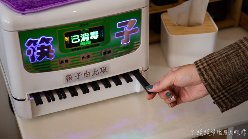 最便宜一碗牛肉麵只要九十元！竹東超人氣牛肉麵店還有自助咖啡機！新竹美食小吃推薦