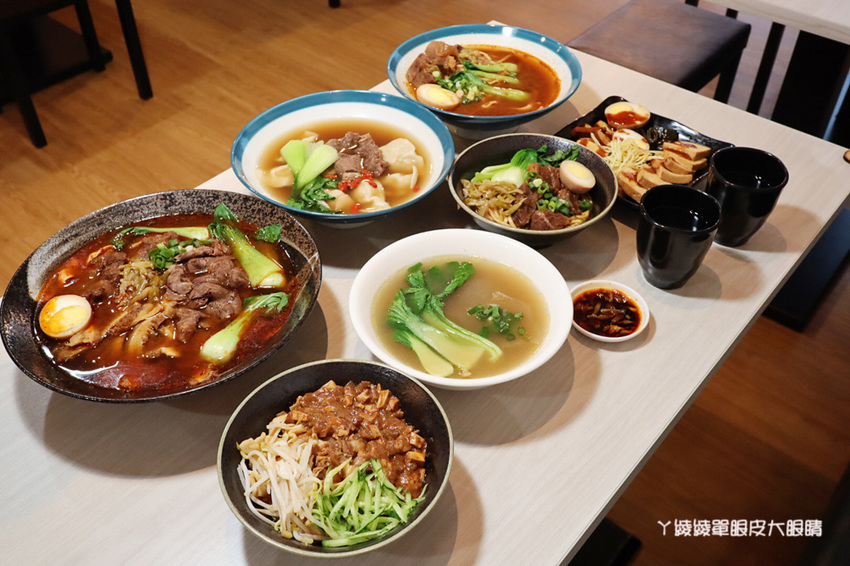新竹牛肉麵推薦牛太鉉牛肉麵館!竹東人氣爆表的紅燒牛肉麵百元有找,台泥公園附近美食小吃