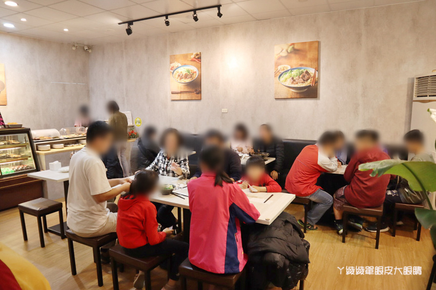 新竹牛肉麵推薦牛太鉉牛肉麵館！竹東人氣爆表的紅燒牛肉麵百元有找，台泥公園附近美食小吃