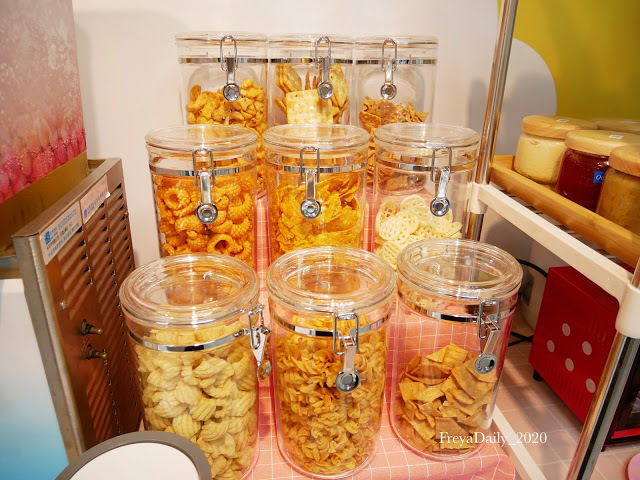 2020, Mar │貳家桌遊 古亭店│走吧台北哪裡玩：中正區捷運古亭站 台北桌遊店超多桌遊任你選 台北雨天室內聚餐聚會 玩一整天都可以