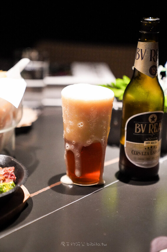 AKA Artland 亞典書店 X魔王 隱藏在地下室的藝廊餐廳 台北餐酒館推薦！