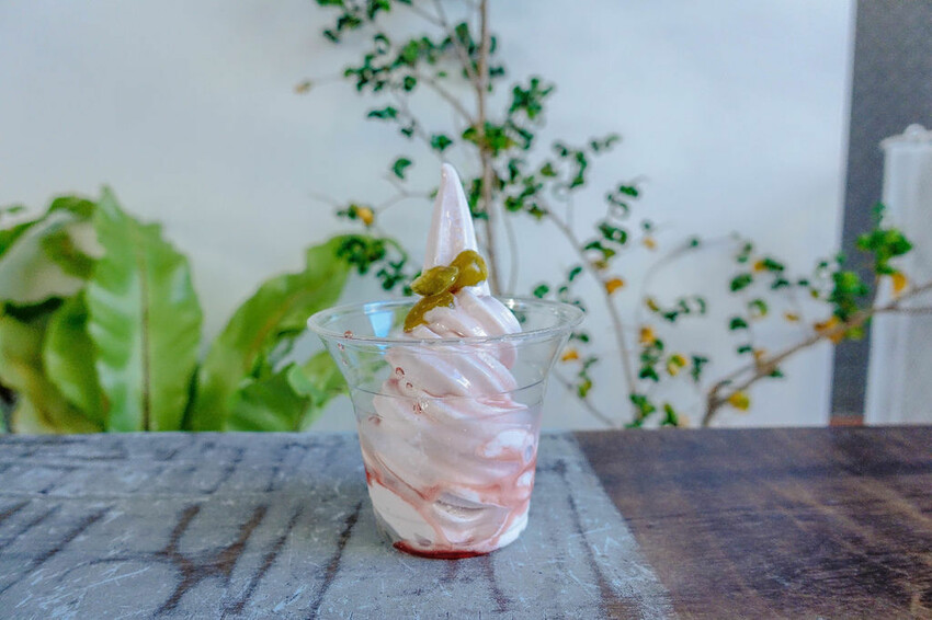 AKA Artland 亞典書店 X魔王 隱藏在地下室的藝廊餐廳 台北餐酒館推薦！