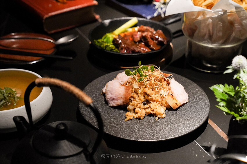 AKA Artland 亞典書店 X魔王 隱藏在地下室的藝廊餐廳 台北餐酒館推薦！