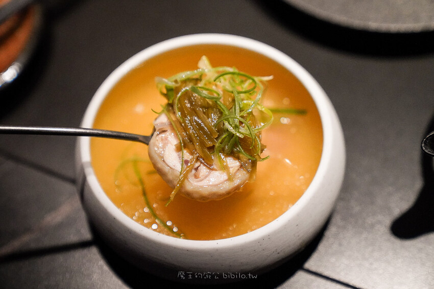 AKA Artland 亞典書店 X魔王 隱藏在地下室的藝廊餐廳 台北餐酒館推薦！